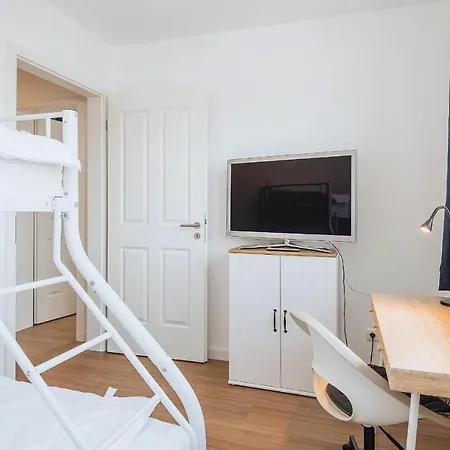 Zur Oie 27 브레세위츠